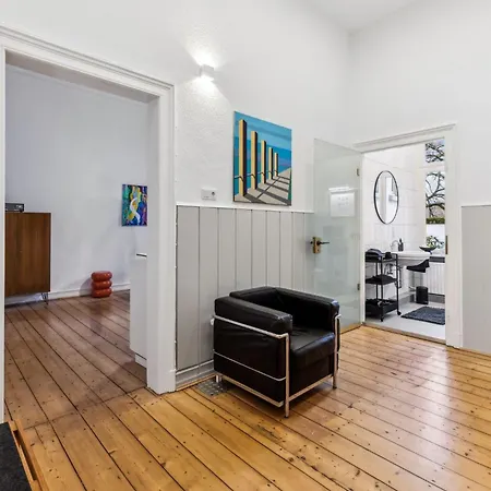 Gründerzeit Domizil Altbau Neu Apartment *