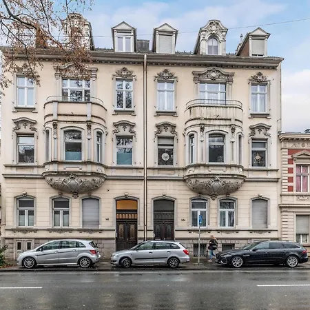 Apartment Gründerzeit Domizil Altbau Neu *