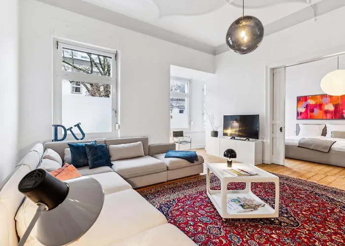 Gründerzeit Domizil Altbau Neu Apartment *